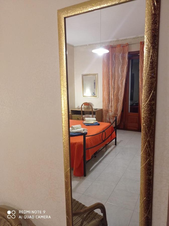 Frontemare Rooms Milazzo Bagian luar foto