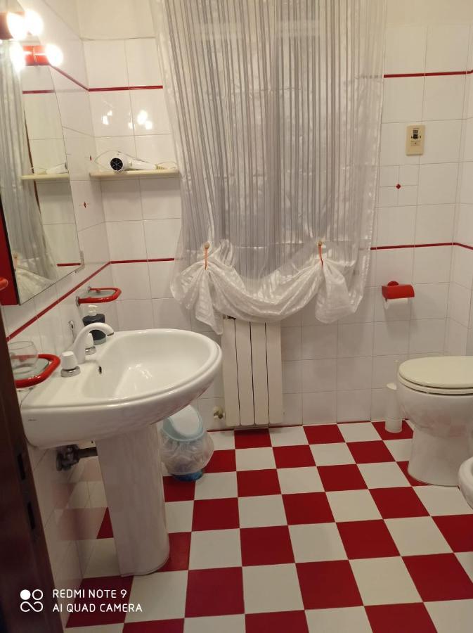 Frontemare Rooms Milazzo Bagian luar foto