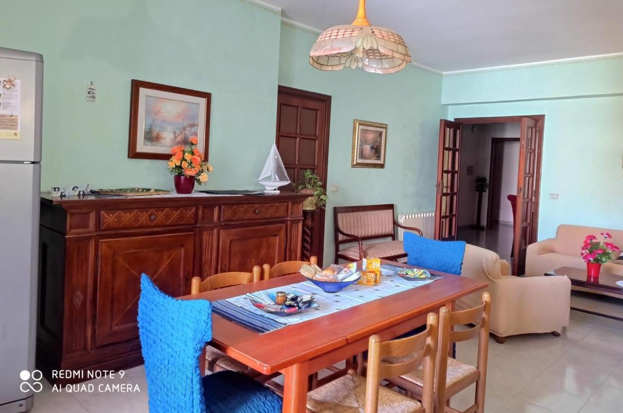 Frontemare Rooms Milazzo Bagian luar foto