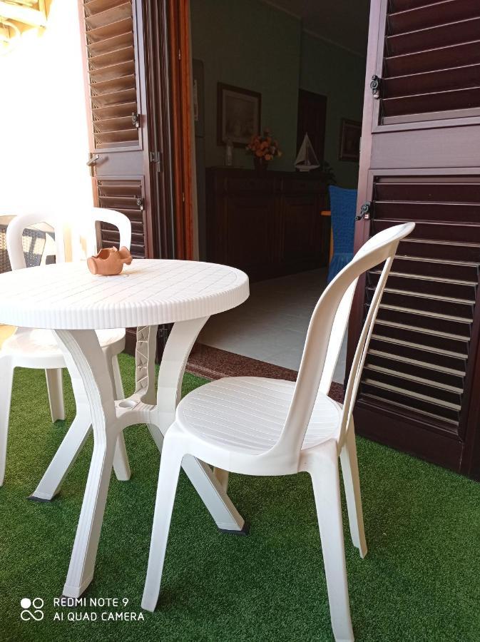 Frontemare Rooms Milazzo Bagian luar foto